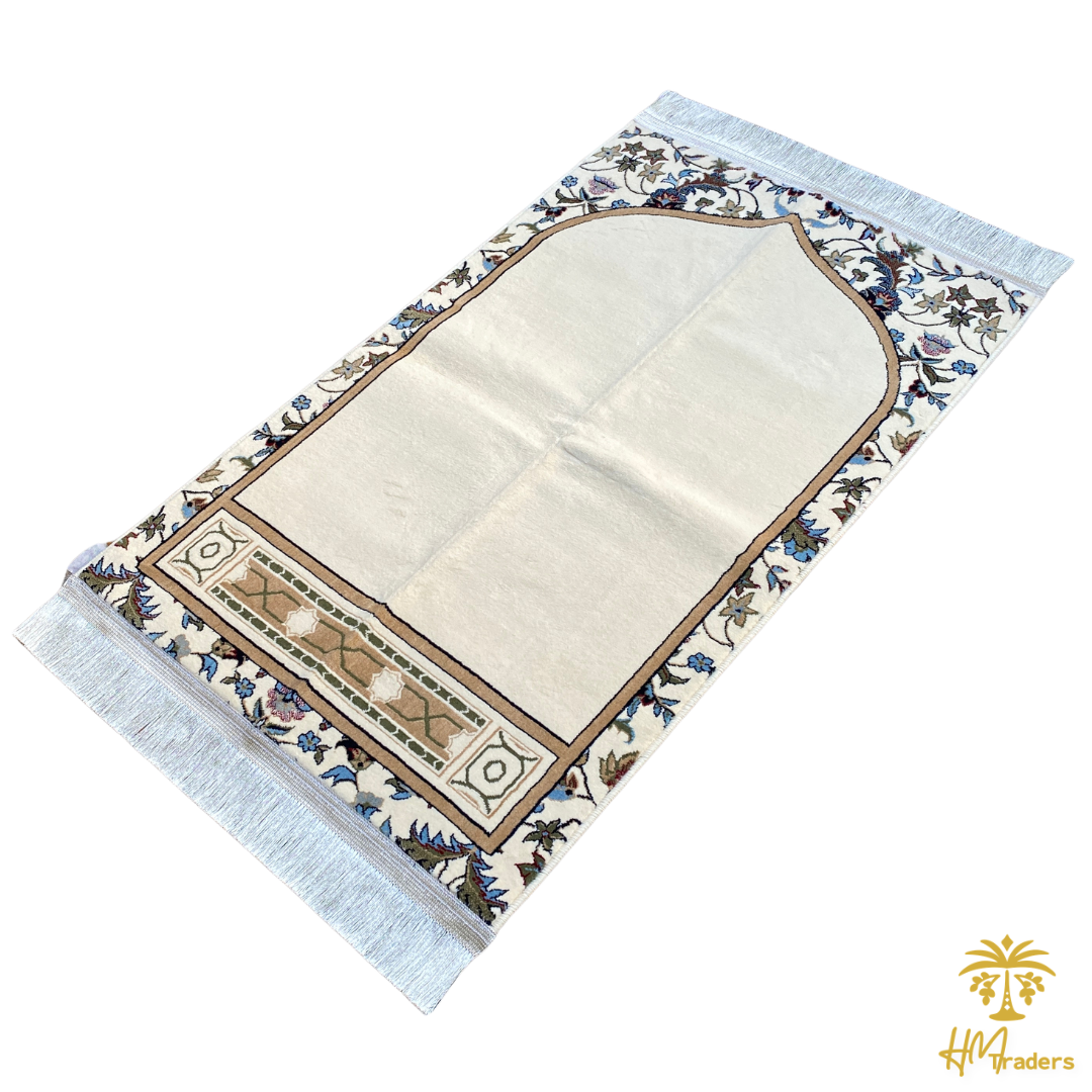 Imam e Kaaba Prayer Rug (Cream) HM Traders