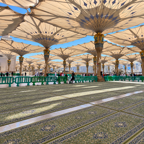 Masjid-e-Nabavi inpired Prayer Mat HM Traders